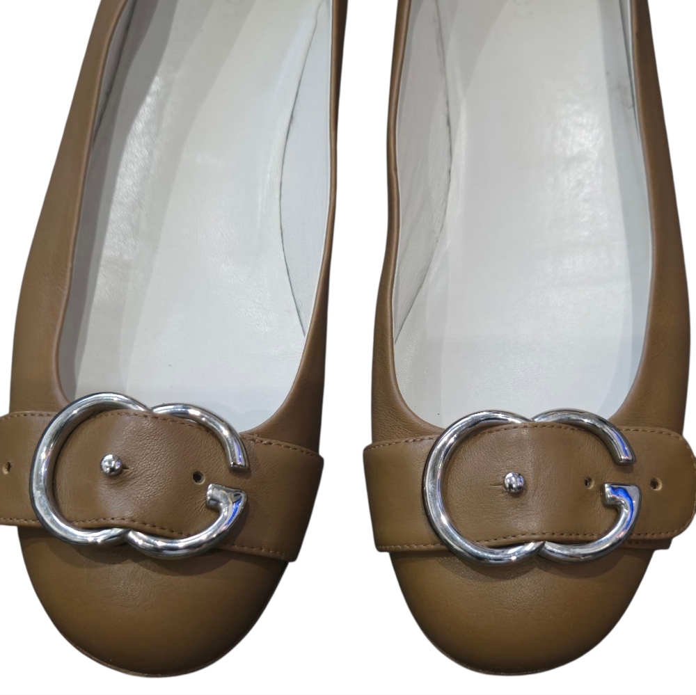 Gucci Sachalin Ballet Flat Taupe Leather Silver Logo Sz 38 - Picture 7 of 13